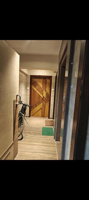 Staircase in 3 BHK Apartment at Keyhomes Marina, Bandra West – for Sale