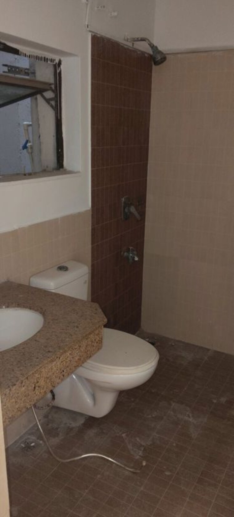 Bathroom, umang-summer-palms 2 Bedroom 871 Sq.Ft. Apartment In Sector 86 Faridabad 10775069