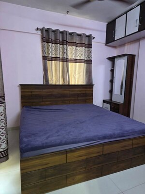 Room in 1 BHK Apartment at Venkatesh Oxy Valley Phase 1, Wagholi – for Rent