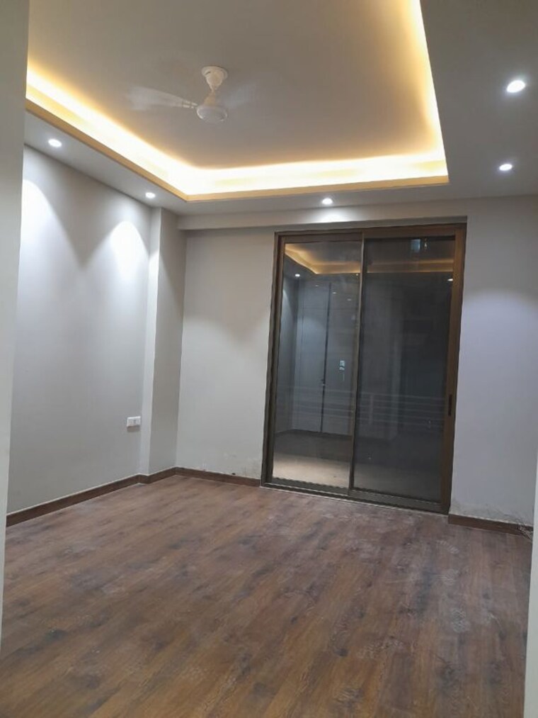 Room, greater kailash 4 Bedroom 3100 Sq.Ft. Apartment In Greater Kailash Delhi 10775137