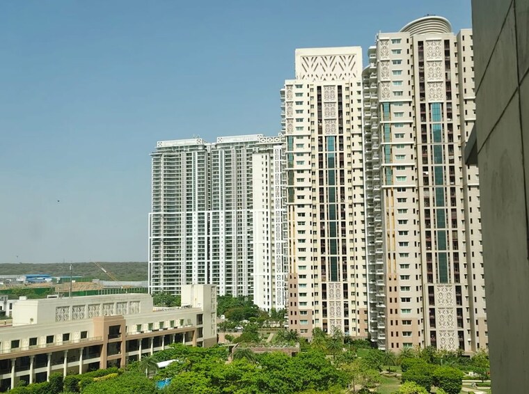 Exterior View, dlf-park-place 3 Bedroom 1983 Sq.Ft. Apartment In Sector 54 Gurgaon 10775139