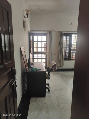Kitchen in 3 BHK Builder Floor at Sector 45 – for Rent