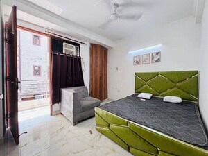 1 BHK Builder Floor For Rent in Saket