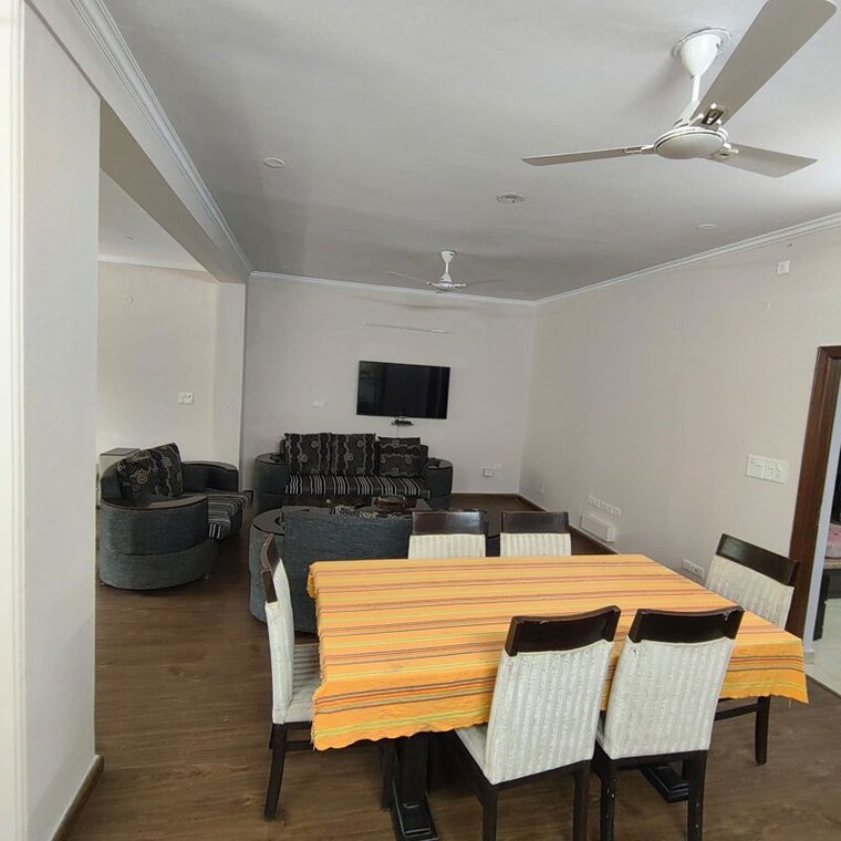 Team Area, sector 46 3 Bedroom 1800 Sq.Ft. Builder Floor In Sector 46 Gurgaon 10775180