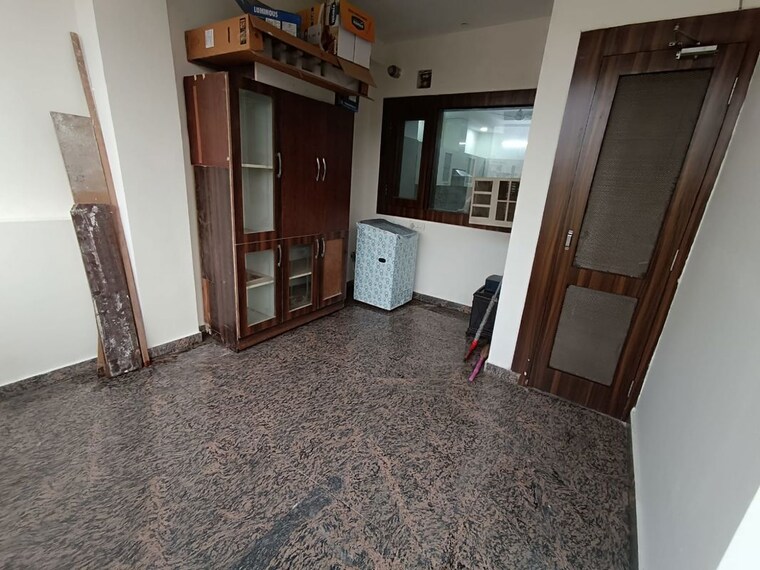 Room, sector 57 3 Bedroom 2500 Sq.Ft. Builder Floor In Sector 57 Gurgaon 10775214