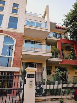 3 BHK Builder Floor – Exterior View View at Ansal API Esencia, Sector 67 - for Rent