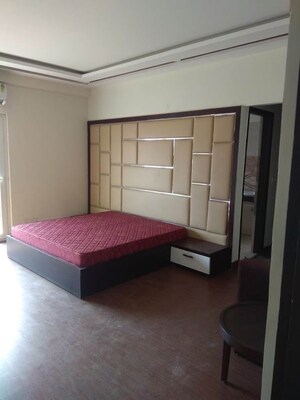 Master Bedroom in 2 BHK Apartment at Sector 4 Greater Noida – for Sale