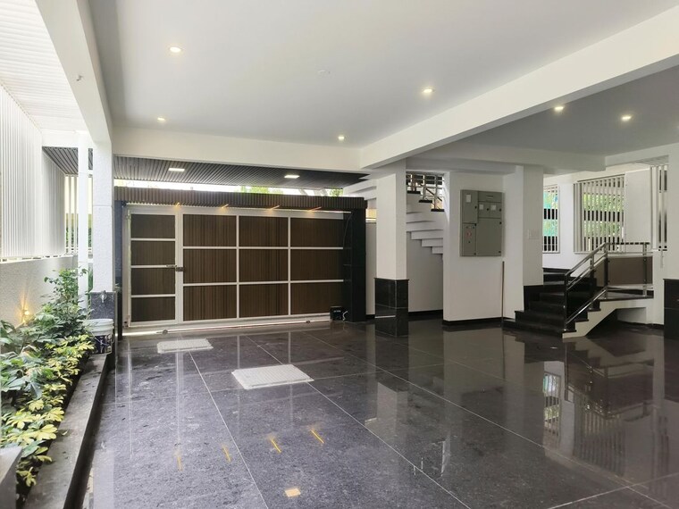  Parking, hebbal 4 Bedroom 1200 Sq.Ft. Independent House In Hebbal Bangalore 10775201