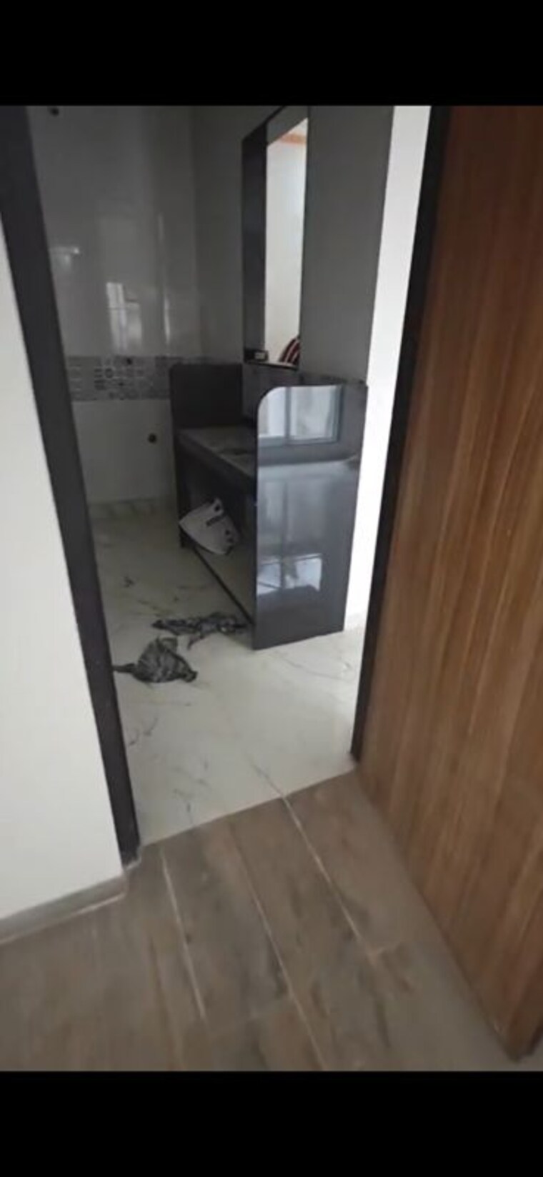 Bathroom, bandra east 2 Bedroom 750 Sq.Ft. Apartment In Bandra East Mumbai 10775258