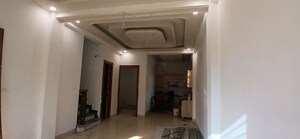 Building Lobby in 2 BHK Apartment at Gaur City 2 - 14th Avenue, Sector 16c Greater Noida – for Rent