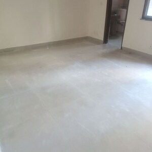 Room in 3 BHK Apartment at Tulip Violet, Sector 69 – for Rent