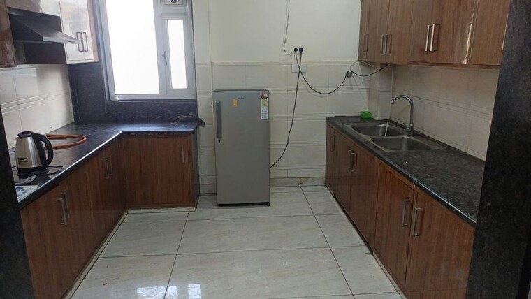 Kitchen, sector 52 3 Bedroom 300 Sq.Yd. Builder Floor In Sector 52 Gurgaon 10775294