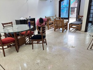Parking in 3 BHK Builder Floor at Sector 45 – for Rent