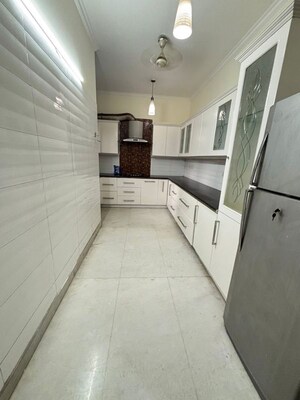 Kitchen in 3 BHK Builder Floor at Sector 45 – for Rent