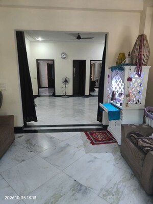 3 BHK Builder Floor For Rent in Sector 45