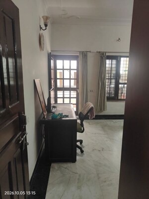 Kitchen in 3 BHK Builder Floor at Sector 45 – for Rent