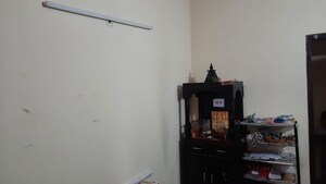 Furnished Amenities in 3 BHK Apartment at Vibhuti Khand – for Sale