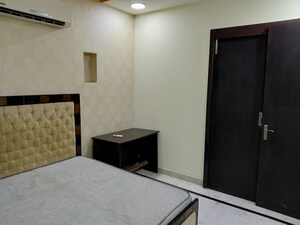 Bedroom in 3 BHK Builder Floor at Sector 52 – for Rent