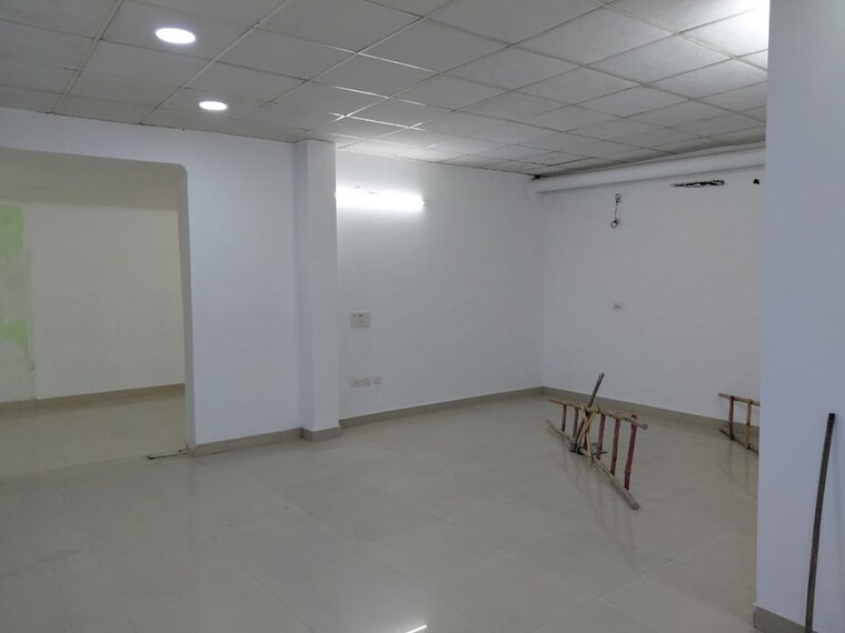 Room, sector 52 3 Bedroom 175 Sq.Yd. Builder Floor In Sector 52 Gurgaon 10775331