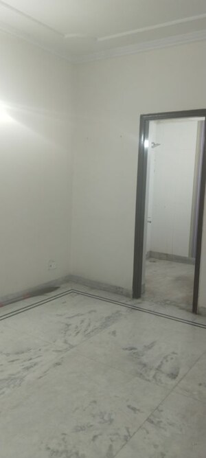 3 BHK Apartment For Rent in Sarita Vihar
