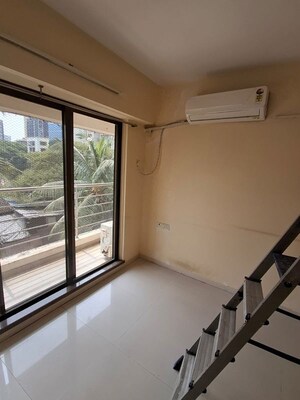 Balcony in 2 BHK Apartment at Chembur – for Rent