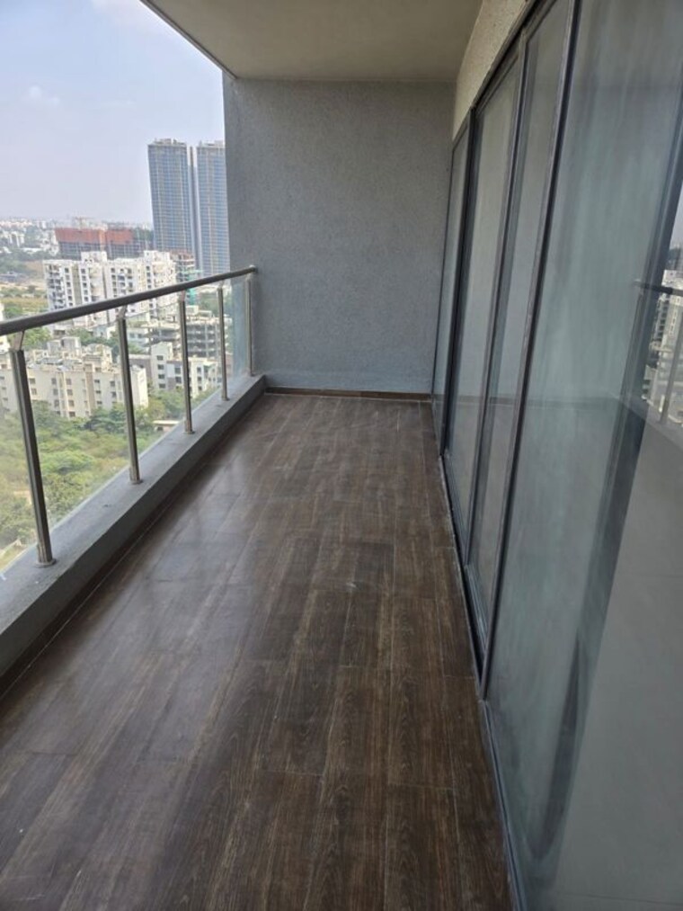 Balcony, gagan-klara 3 Bedroom 1163 Sq.Ft. Apartment In Balewadi Pune 10775369