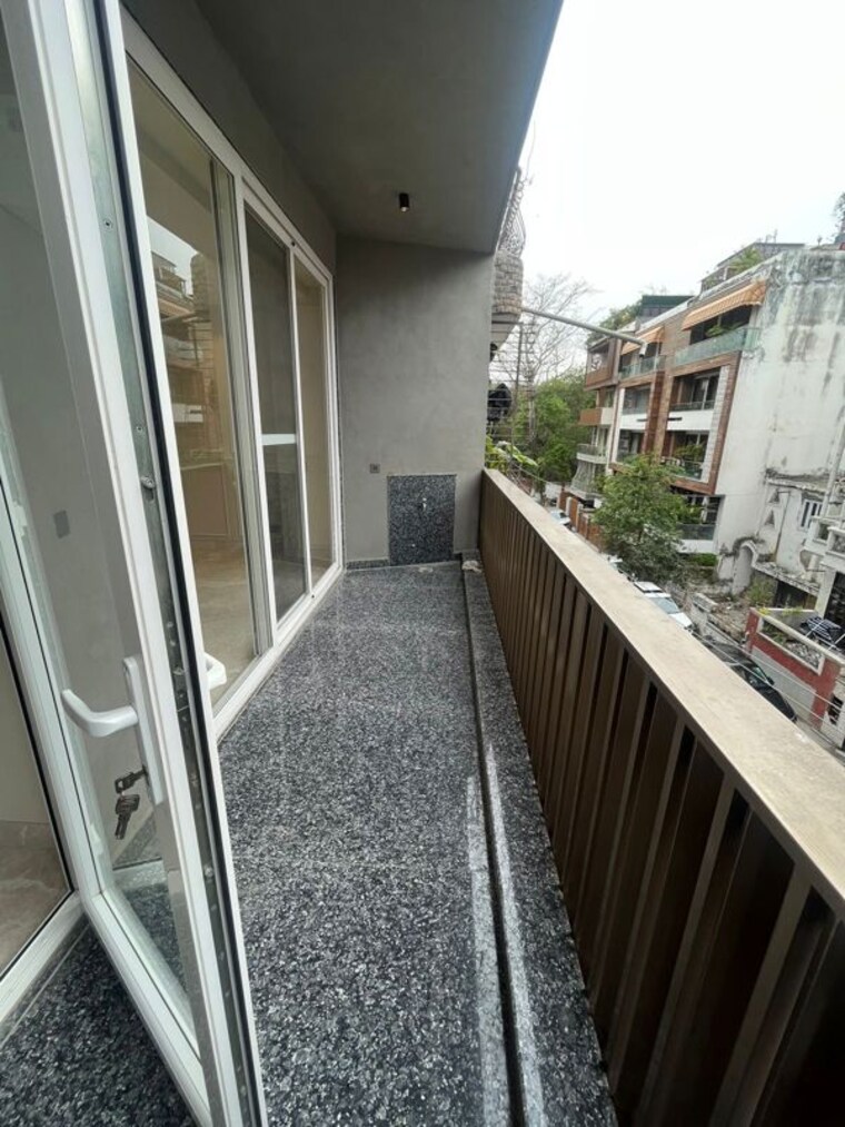 Balcony, greater kailash 3 Bedroom 300 Sq.Yd. Builder Floor In Greater Kailash Delhi 10775380