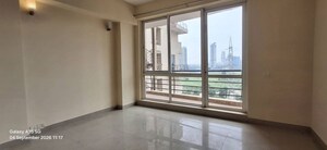 Room in 3 BHK Apartment at Unitech Escape, Sector 50 – for Rent