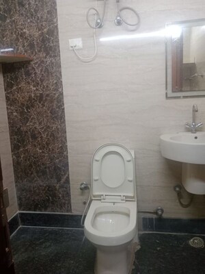 Bathroom in 3 BHK Builder Floor at East Delhi – for Rent