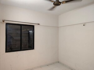 Room in 2 BHK Apartment at Nagpal Meadows Habitat, Pashan – for Rent