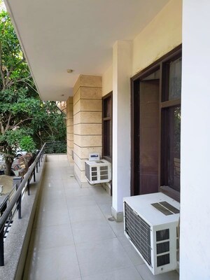 Balcony in 2 BHK Builder Floor at Sector 43 – for Rent