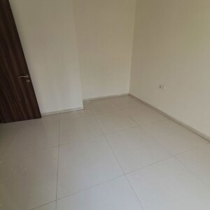 Staircase in 3 BHK Apartment at Sheth Vasant Lawns, Laxmi Nagar – for Rent