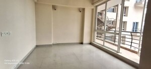Room in 3 BHK Apartment at Unitech Escape, Sector 50 – for Rent