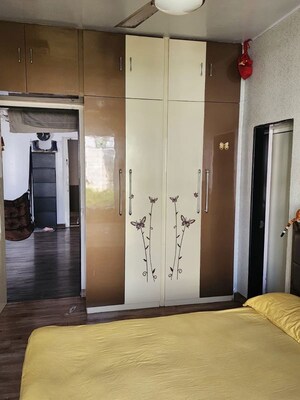 2 BHK Apartment For Rent in Raj Rudraksha, Dahisar East