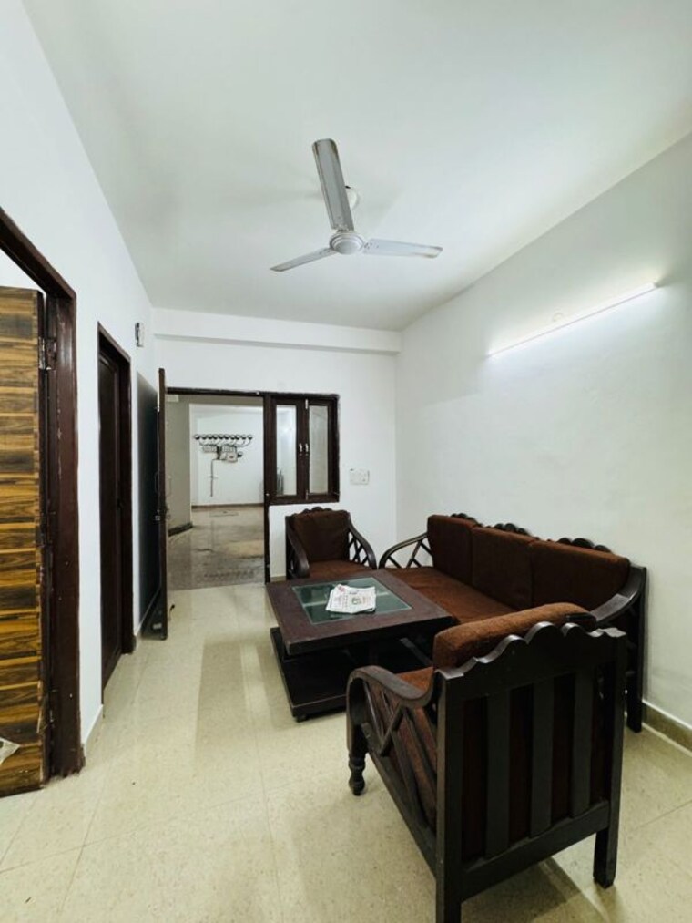 Living Room, saket 1 Bedroom 500 Sq.Ft. Builder Floor In Saket Delhi 10775444