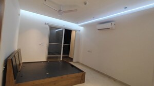 Room in 3 BHK Apartment at Aurobindo Kohinoor, Serilingampally – for Rent