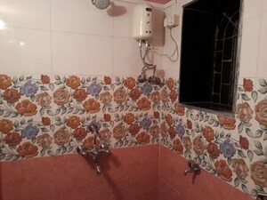 Bathroom in 1 BHK Apartment at Juhu – for Rent