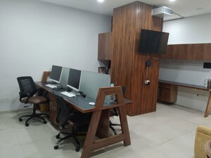  Office Space For Rent in Shivalik Shilp, Sanidhya