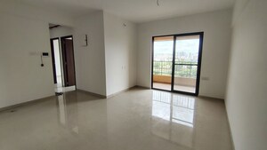 Room in 2.5 BHK Apartment at Shapoorji Pallonji Joyville Hadapsar Annexe, Hadapsar – for Rent