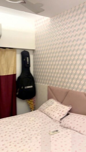 Team Area in 2 BHK Apartment at Dheeraj Enclave, Borivali East – for Rent