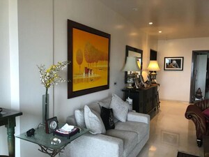 Living Room in 3 BHK Apartment at Oberoi Realty Sky Heights, Andheri West – for Sale