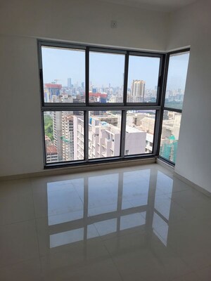 Room in 1 BHK Apartment at UK Iridium, Kandivali East – for Rent