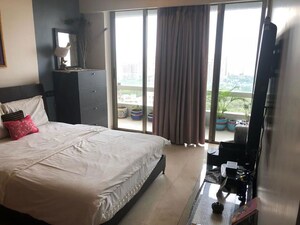 Bedroom in 3 BHK Apartment at Oberoi Realty Sky Heights, Andheri West – for Rent