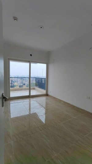 2 BHK Apartment For Sale in Gaur Yamuna City 16th Park View, Gaur Yamuna City