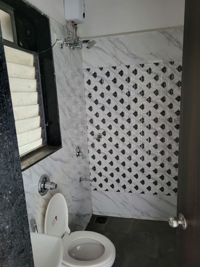 Team Area, uk-iridium 2 Bedroom 544 Sq.Ft. Apartment In Kandivali East Mumbai 10775675