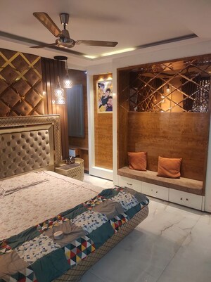 Master Bedroom in 4 BHK Builder Floor at Sector 56 – for Rent