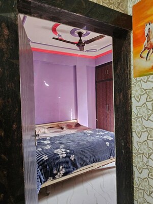 Bedroom in 2 BHK Apartment at Sarai Nandan – for Rent