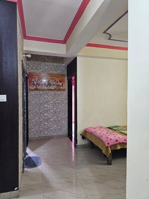 Bedroom in 2 BHK Apartment at Sarai Nandan – for Rent