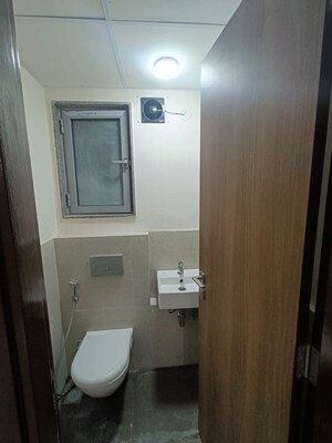 Bathroom in 1.5 BHK Apartment at Piramal Vaikunth, Balkum Pada – for Rent