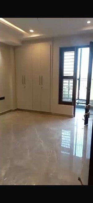 3 BHK Builder Floor For Sale in Neharpar